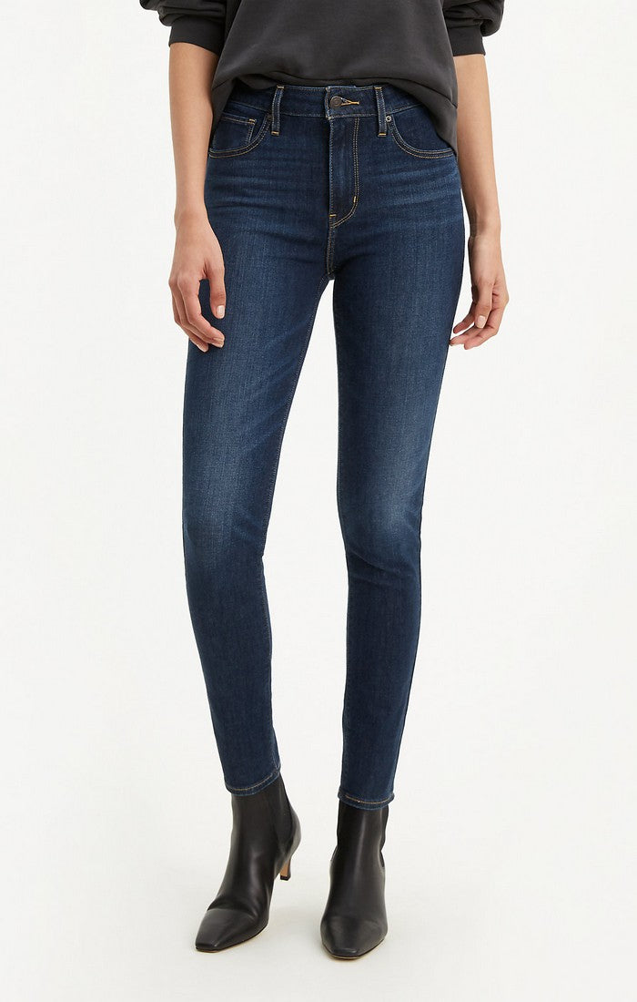 Levi's 721 High Rise Skinny in Smooth it Out